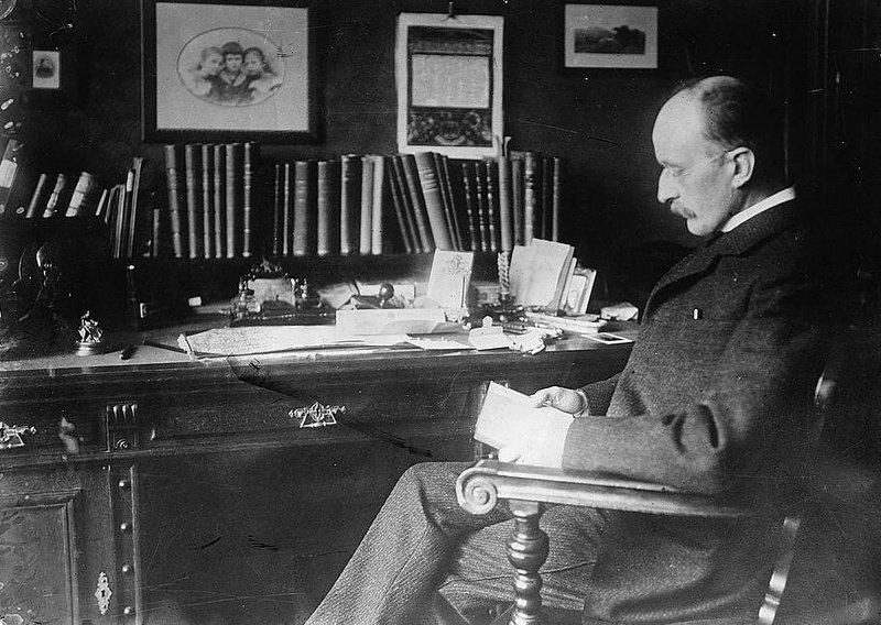Макс Планк в рабочем кабинете. Источник изображения: wikimedia.org