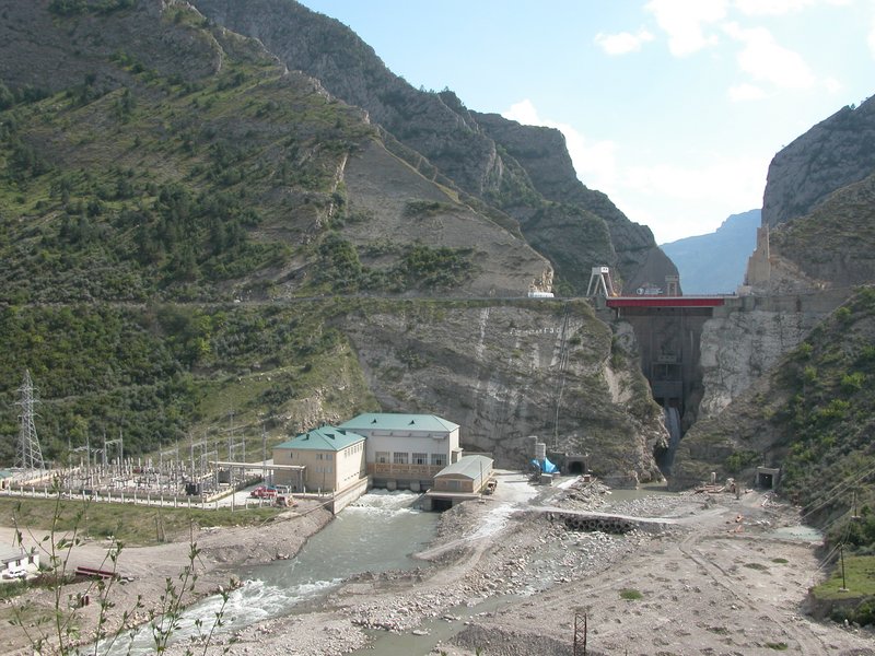 Гунибская ГЭС. Вид с нижнего бьефа\Хайбулаева Патимат. Источник изображения: wikipedia.org